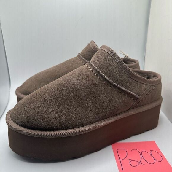 CUSHIONAIRE Women's Genuine Suede Cozy Mule Platform +Memory Foam 9 TAUPE - Picture 3 of 7